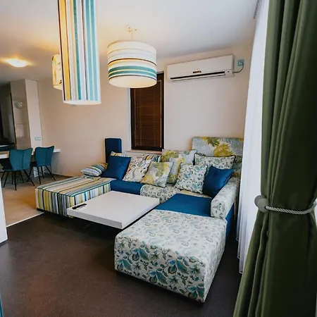 Хотел Miletia *